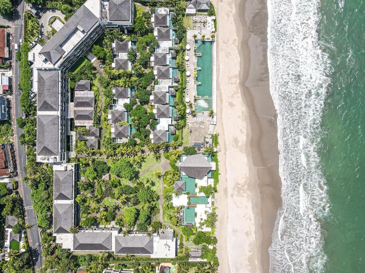 The Seminyak Beach Resort & Spa Ngoại thất bức ảnh Aerial view of the resort