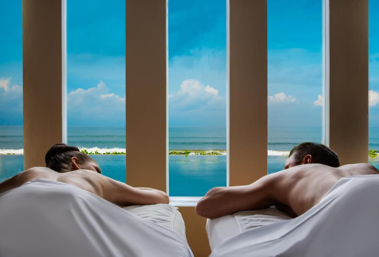 The Seminyak Beach Resort & Spa Ngoại thất bức ảnh Spa at The Westin Maldives